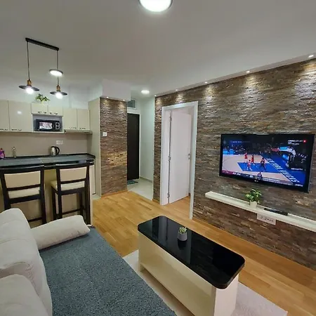 Apartman Jana 3 *